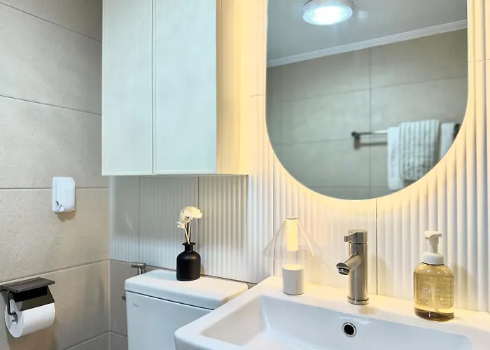 3 Minute Walk From Subway Station Near Station Myeongdong Namsan Hongdae Gyeongbokgung Palace Yongsan Itaewon Free Parking Apartamento *